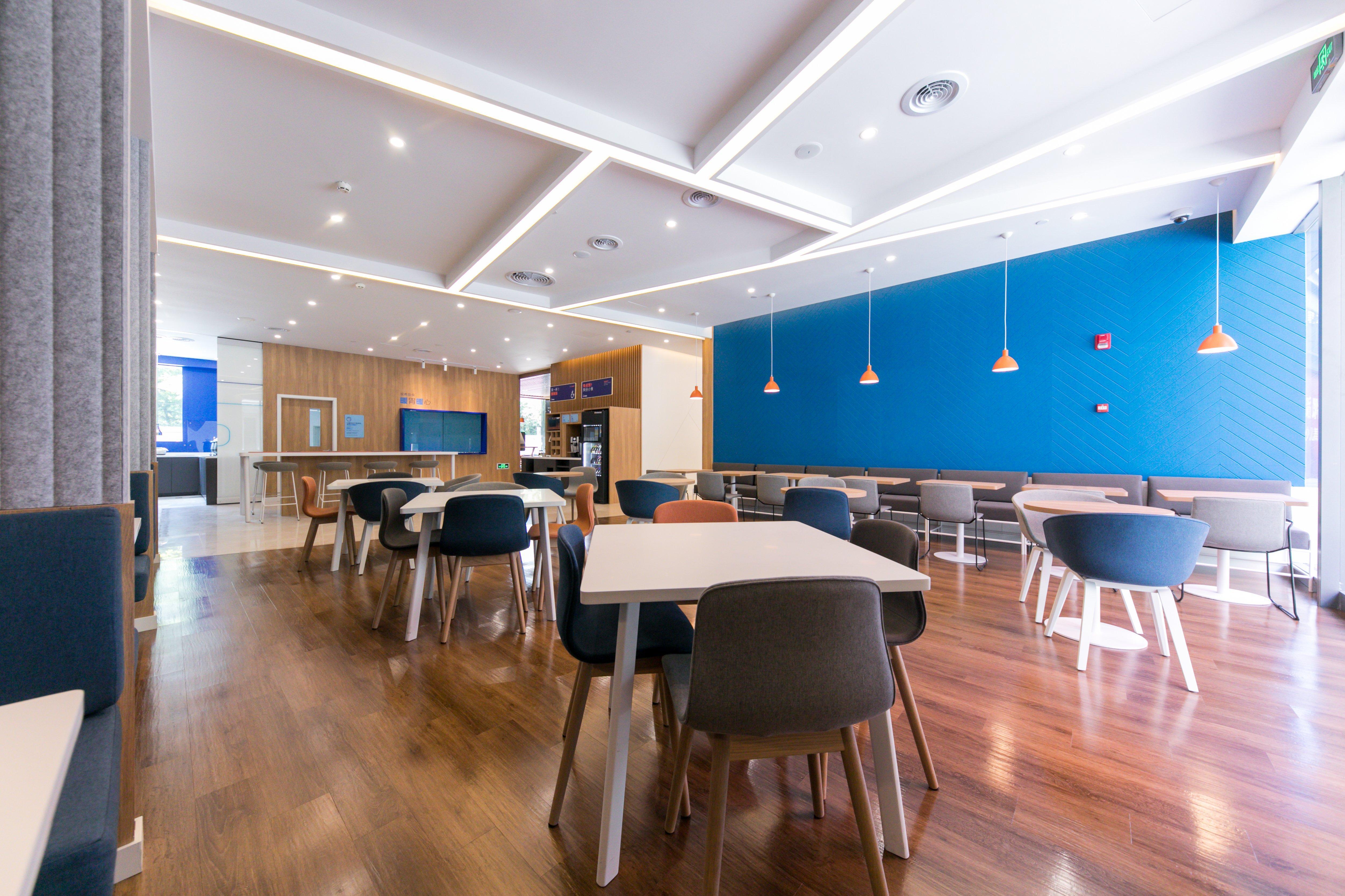 Holiday Inn Express Shanghai Tangzhen By Ihg - 20 Mins To Disney Land Exteriér fotografie