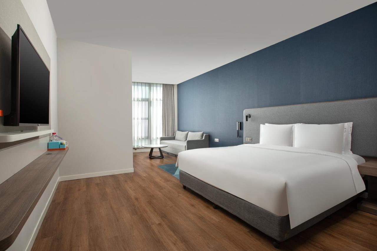 Holiday Inn Express Shanghai Tangzhen By Ihg - 20 Mins To Disney Land Exteriér fotografie