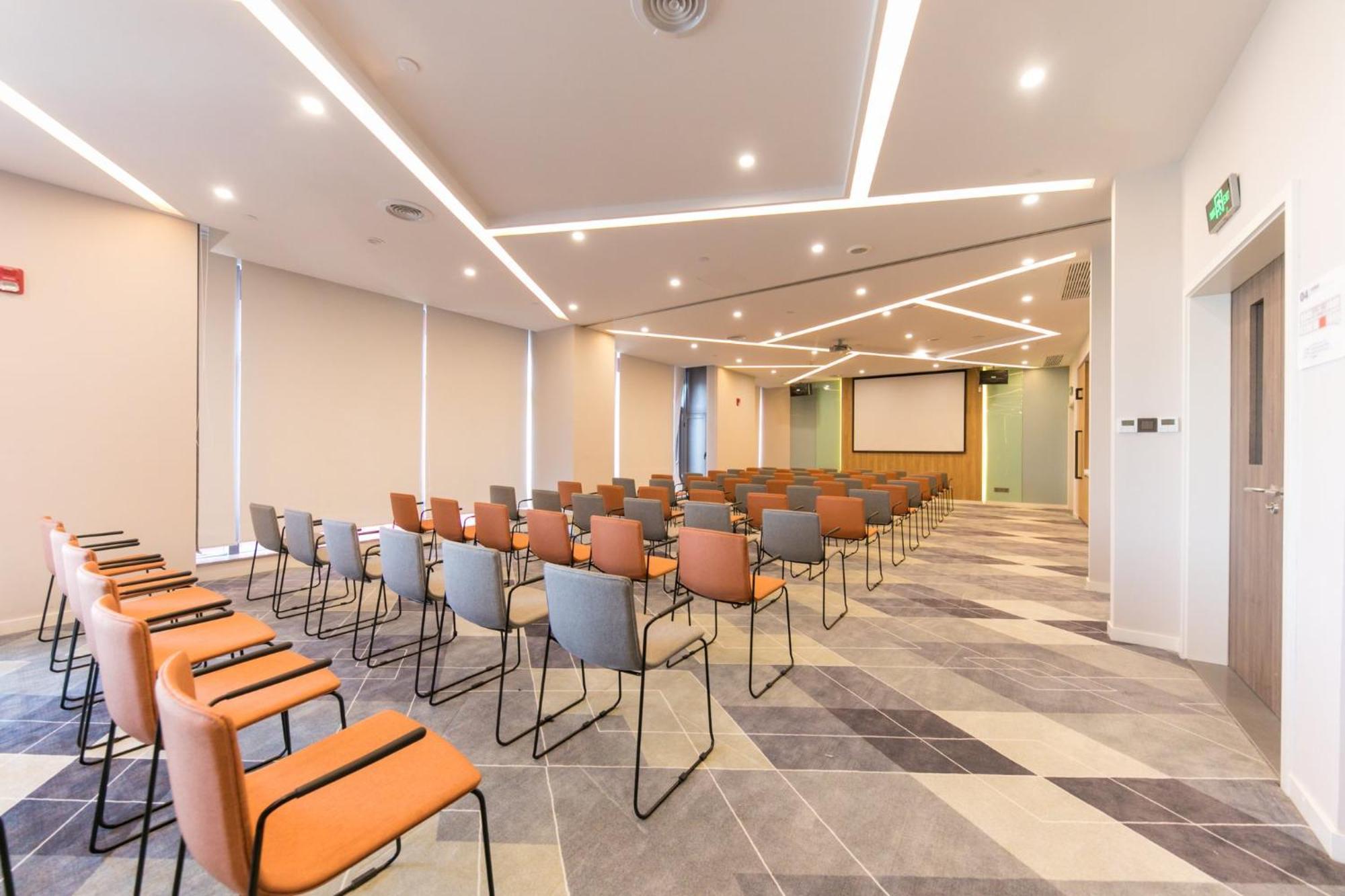 Holiday Inn Express Shanghai Tangzhen By Ihg - 20 Mins To Disney Land Exteriér fotografie